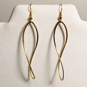 Vintage (1980s) Twisted Hoop Gold-tone Earrings